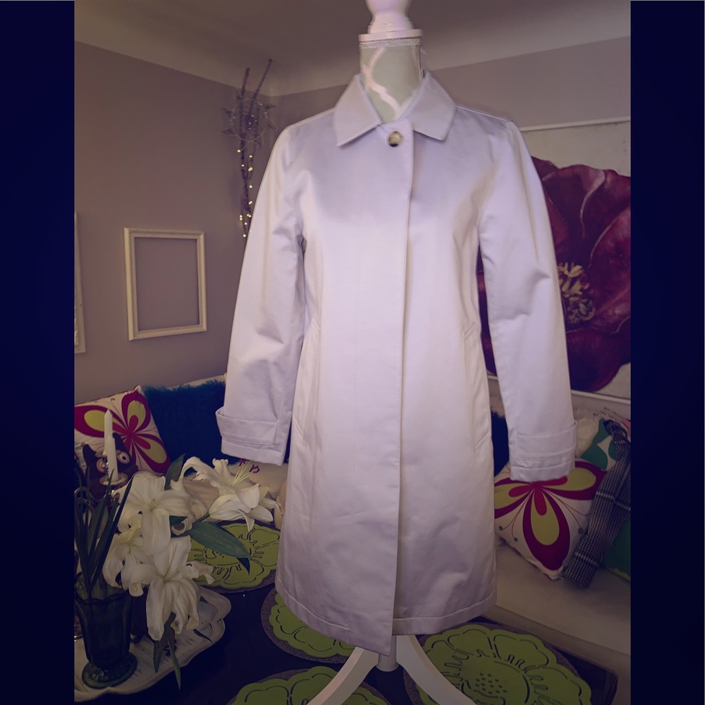 Pretty lilac GAP trench coat XS